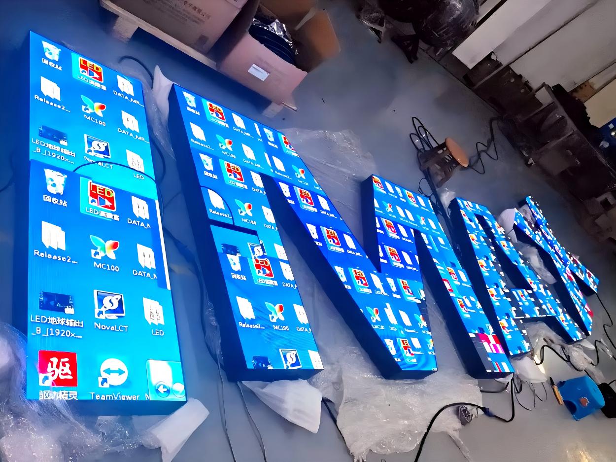IMAX letter screen